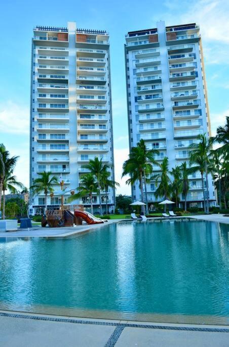 Condo De Lujo Frente Al Mar En Manzanillo Exterior foto